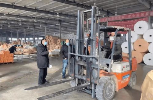 守护佳节,费县市场监管局组织开展节前特种设备安全专项检查